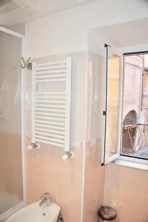 Cuore di Roma con Terrazza Privata a Piazza Venezia