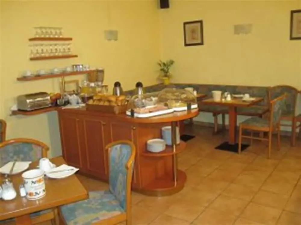 Hotel National