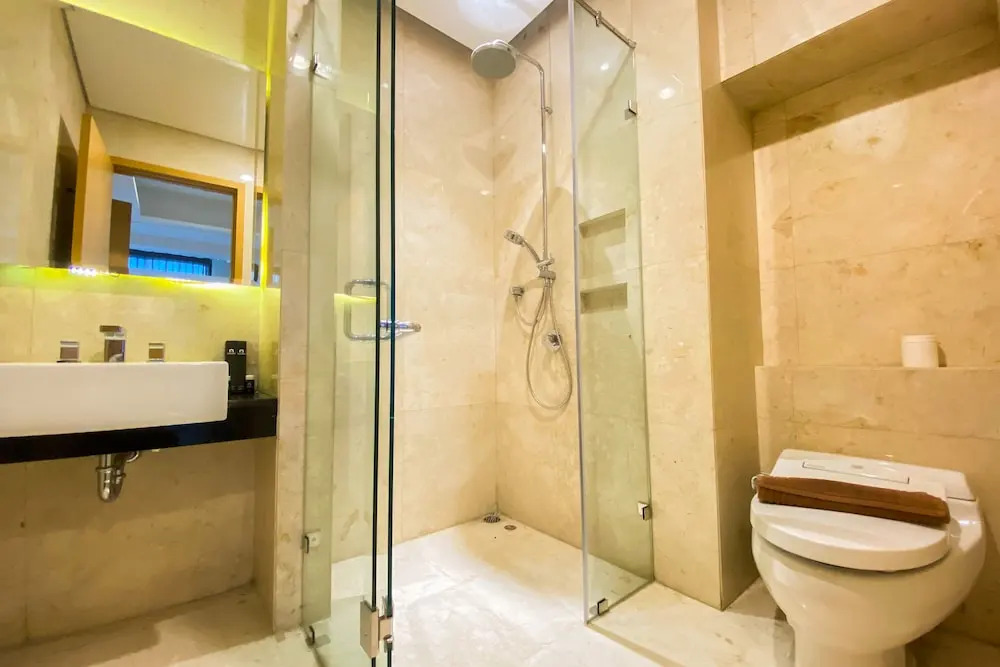 Great Choice And Elegant 2Br At Capitol Suites Apartment