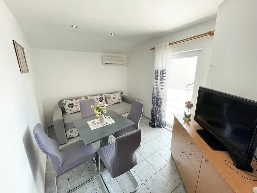Apartment Fruk 3