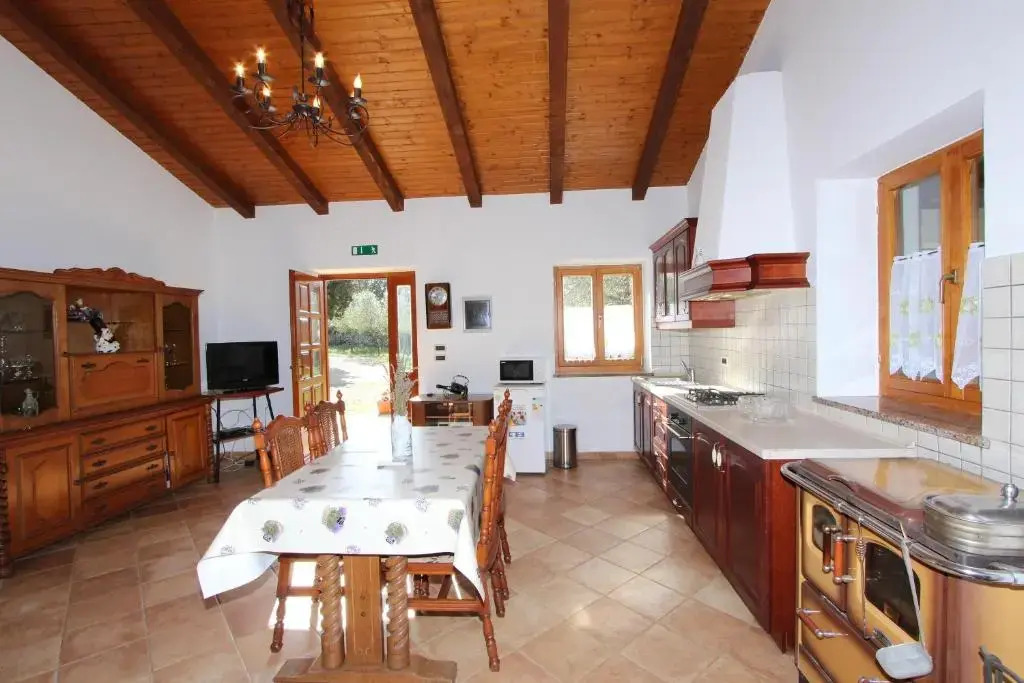 Holiday House San Pruti