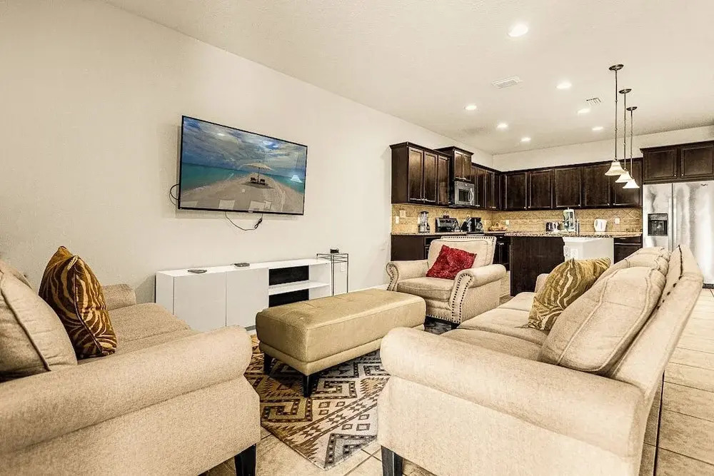 9BR Luxury Vacation Villa near Disney