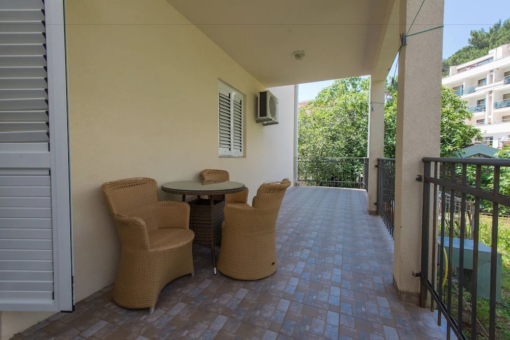 Petrovac apartments