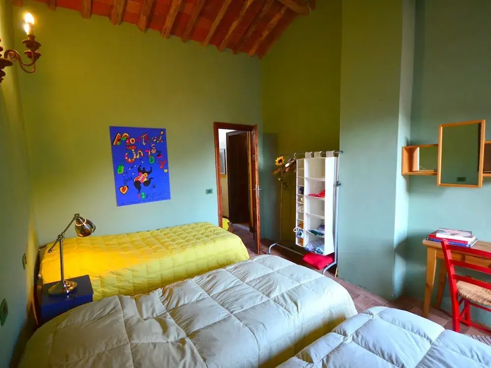 Charming Mansion in Casoli di Camaiore Near Forest