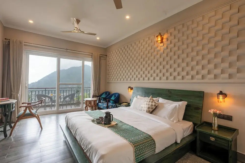 Yecha House - Mountain & Lake View Retreat, Bhimtal
