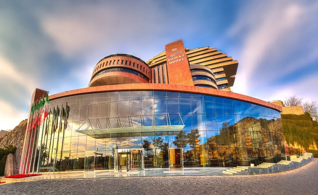 Shiraz Grand Hotel