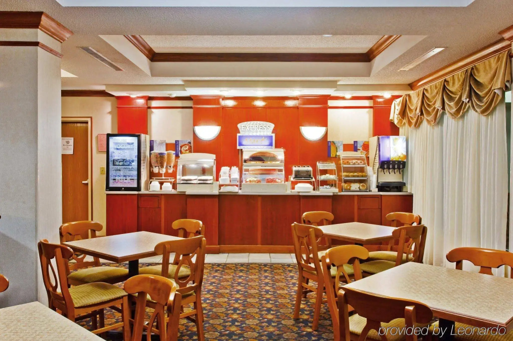 Holiday Inn Express & Suites Chattanooga - East Ridge by IHG