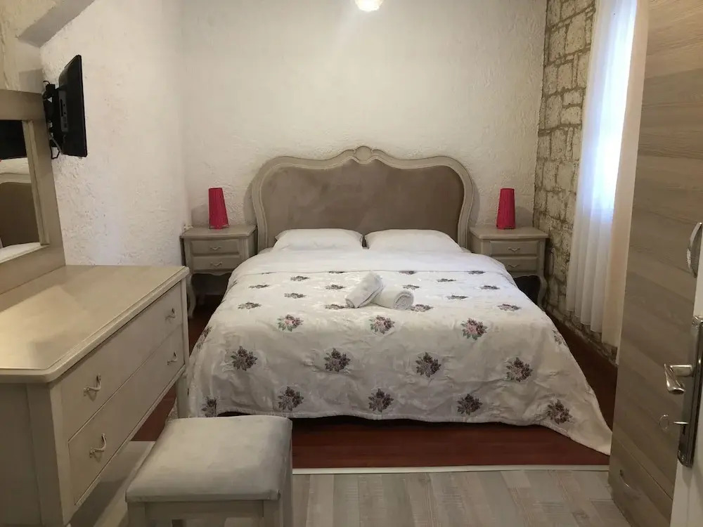Morera Otel