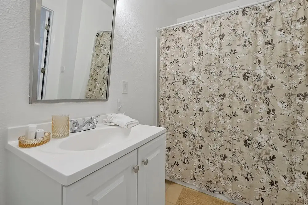2728 Club Cortile Circle Unit A 3bed