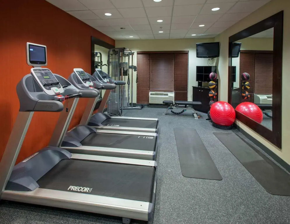 Hampton Inn & Suites Mobile I-65@ Airport Boulevard