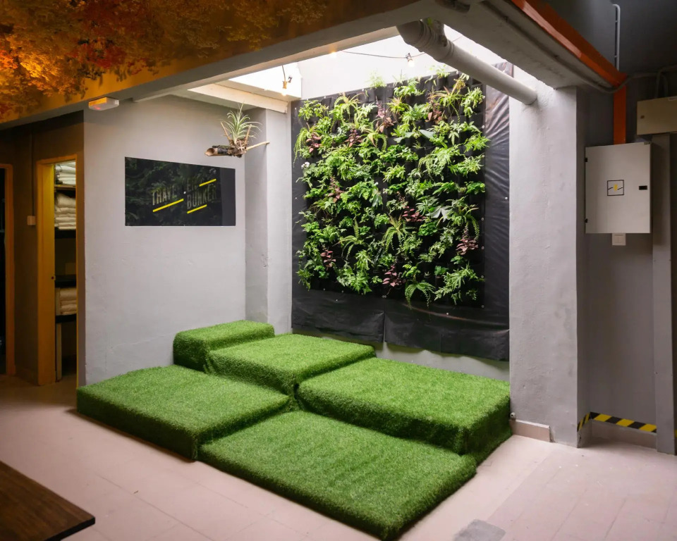 Traveller Bunker Hostel