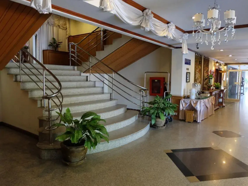 Pattana Hotel