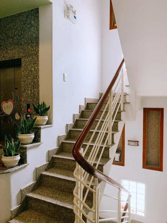 Khách Sạn Huỳnh Anh