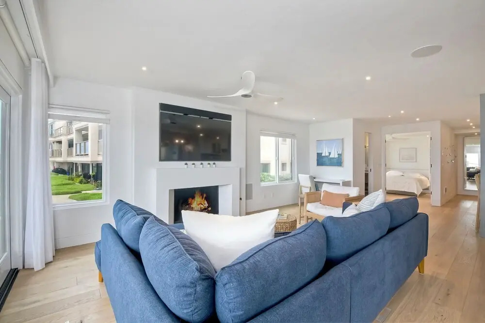 597 S Sierra Avenue - Unit 69