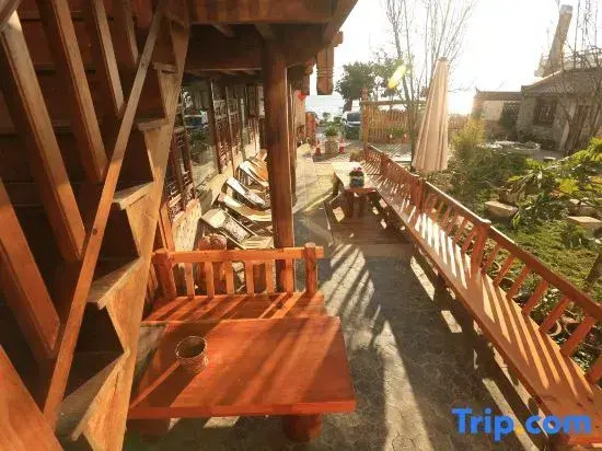 Rujia Inn