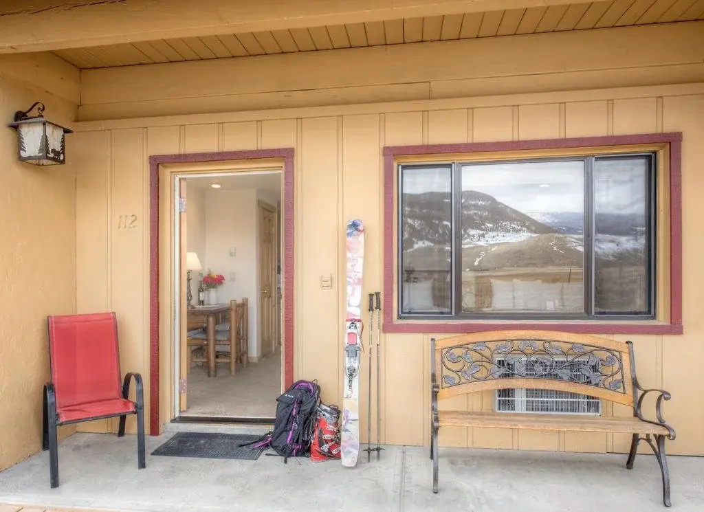 Elk Refuge Inn