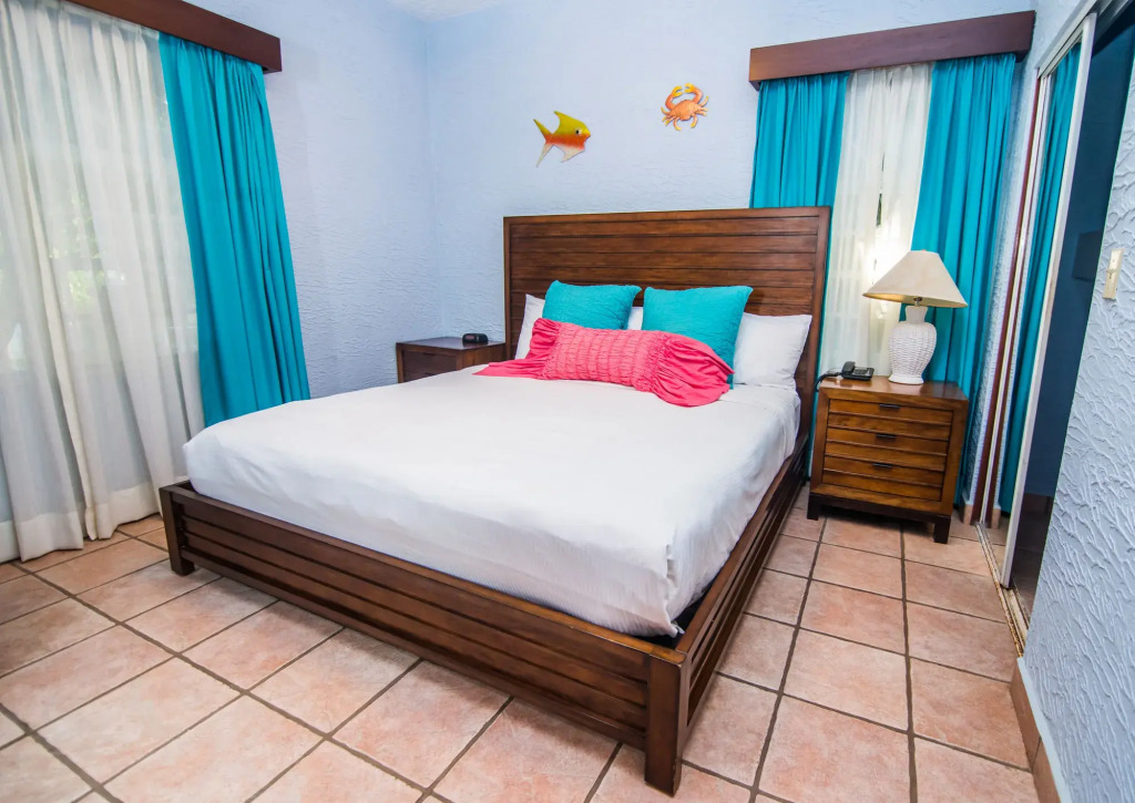 Mayan Princess Beach & Dive Resort