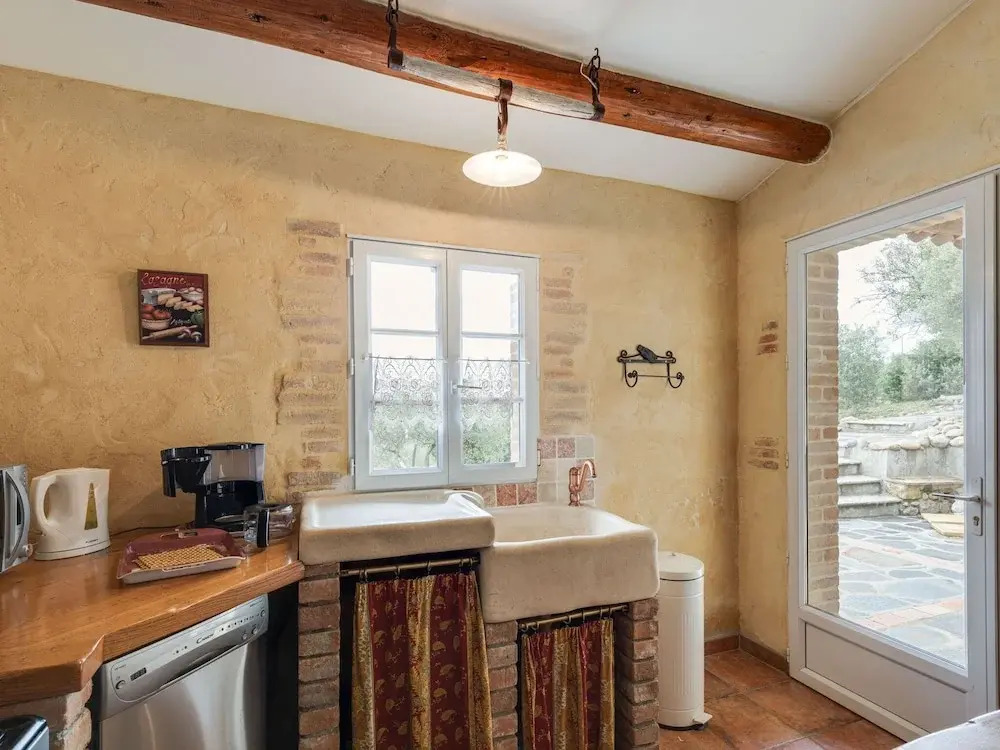 Villa in Les Mages with swimming pool
