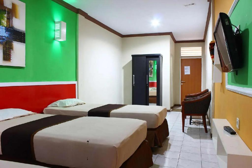 The Kanzi Hotel & Village