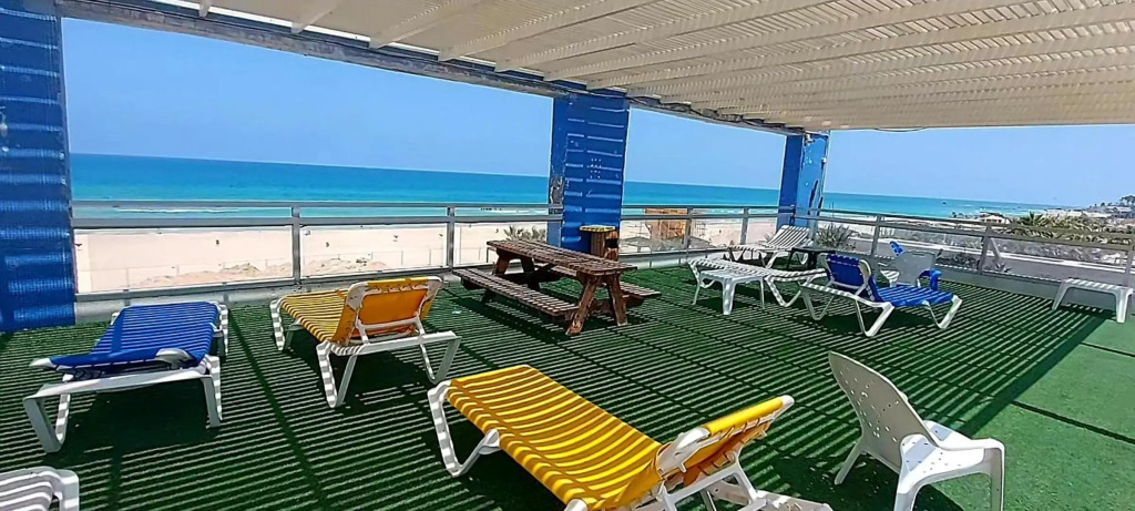 16 דירה מול הים ובריכה