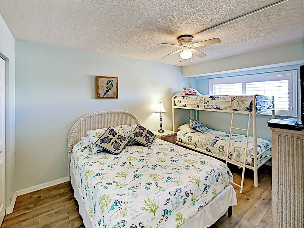 Fresh Beachy Vibe Condo Unit 204 2 Bedrooms 2 Bathrooms Condo