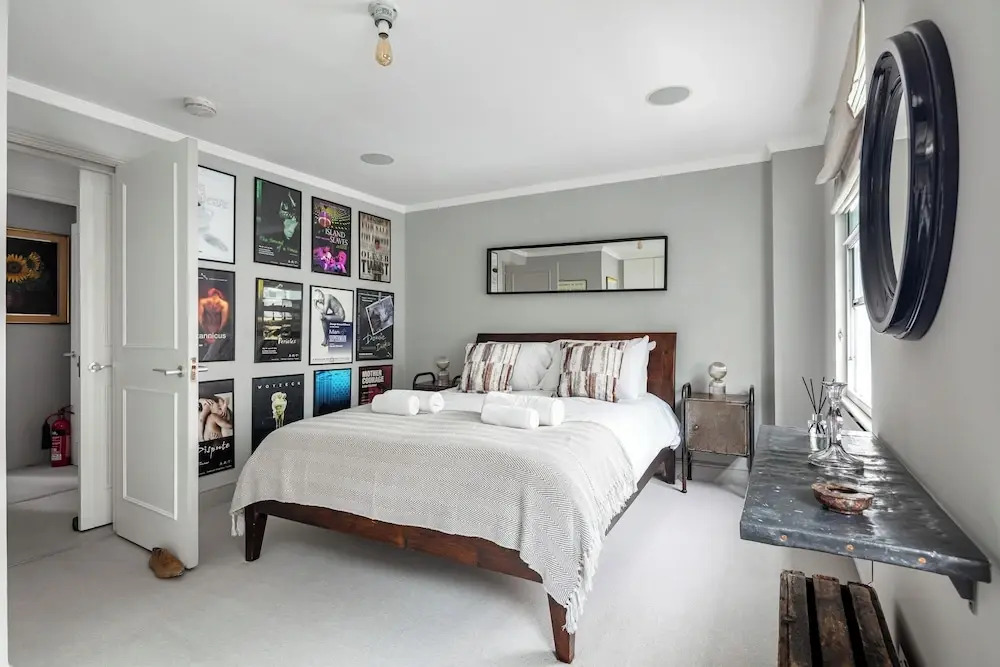 Urban Chic penthouse in Covent Garden