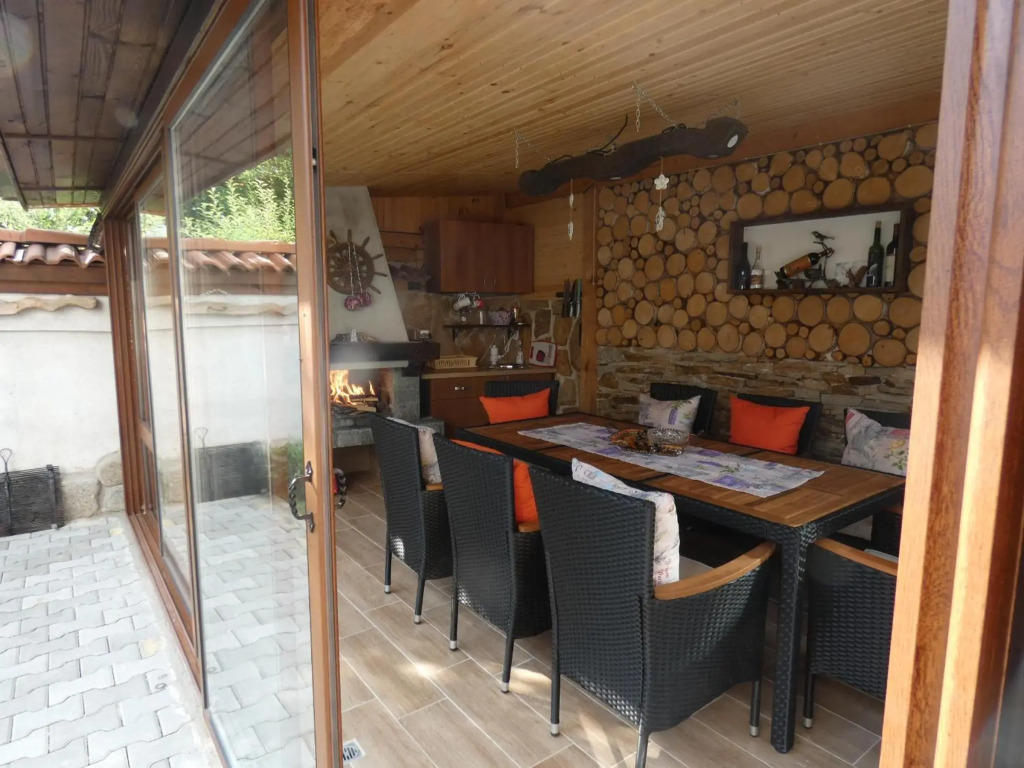 Ice Jewel Chalet, Bansko, 200 meters from the Gondola, 20 улица „Свети Иван Рилски“