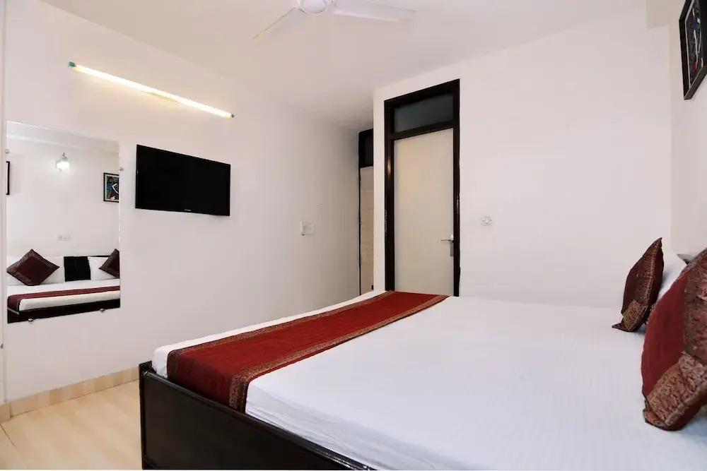 OYO Rooms Dwarka Sector 7