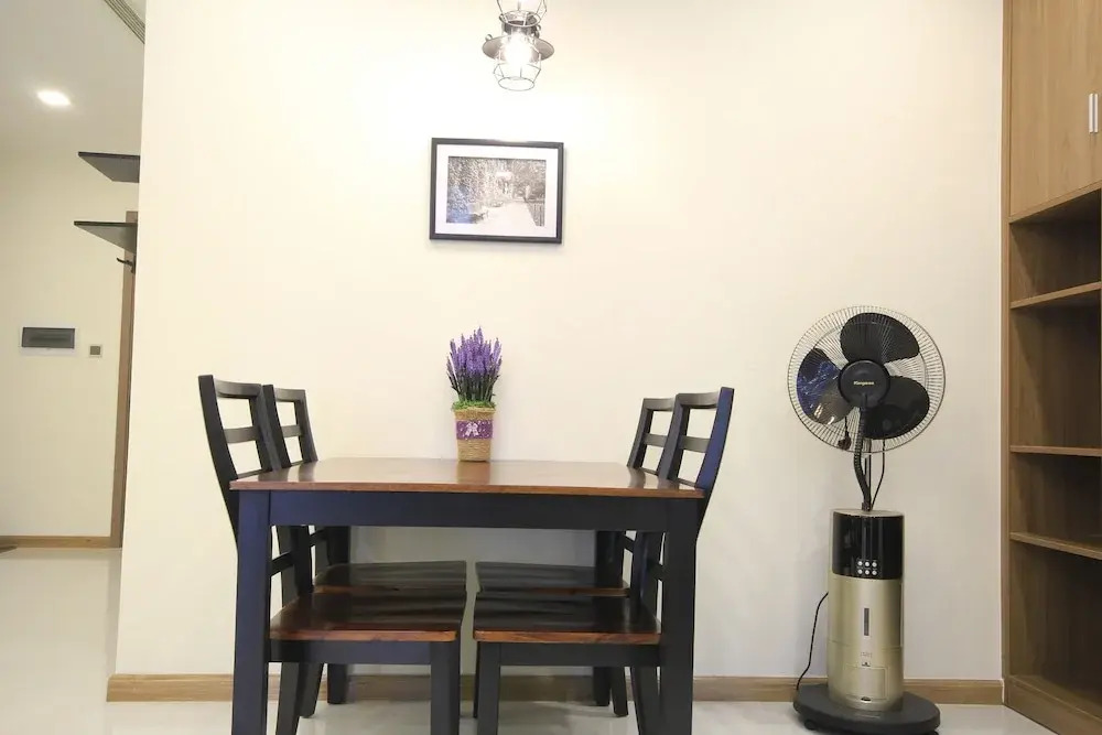 Smiley Apartment - Vinhome