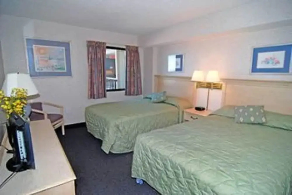 Beach Cove Resort