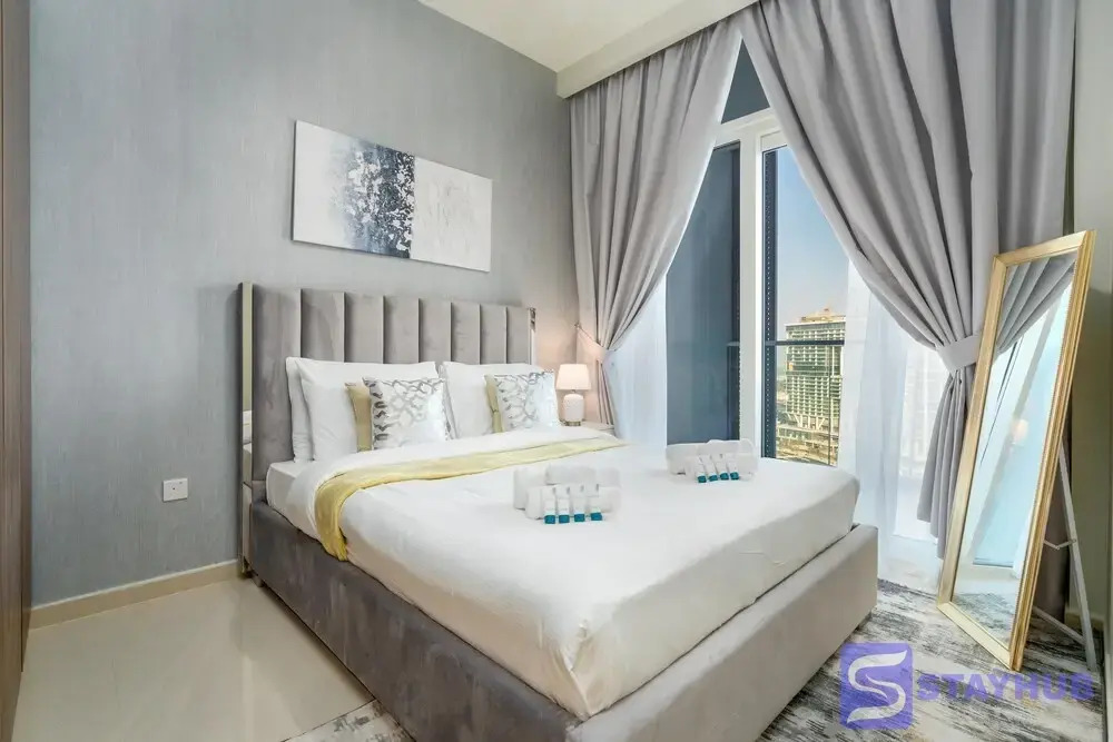 Elegant 1BR Apt Near Down Town