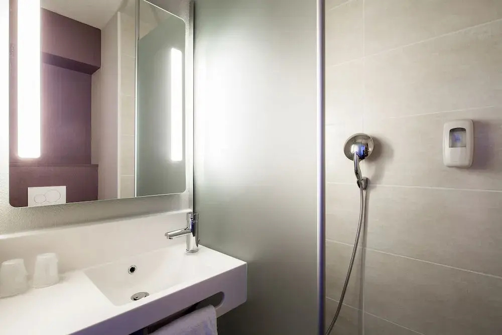B&B HOTEL Bordeaux Est 3 étoiles