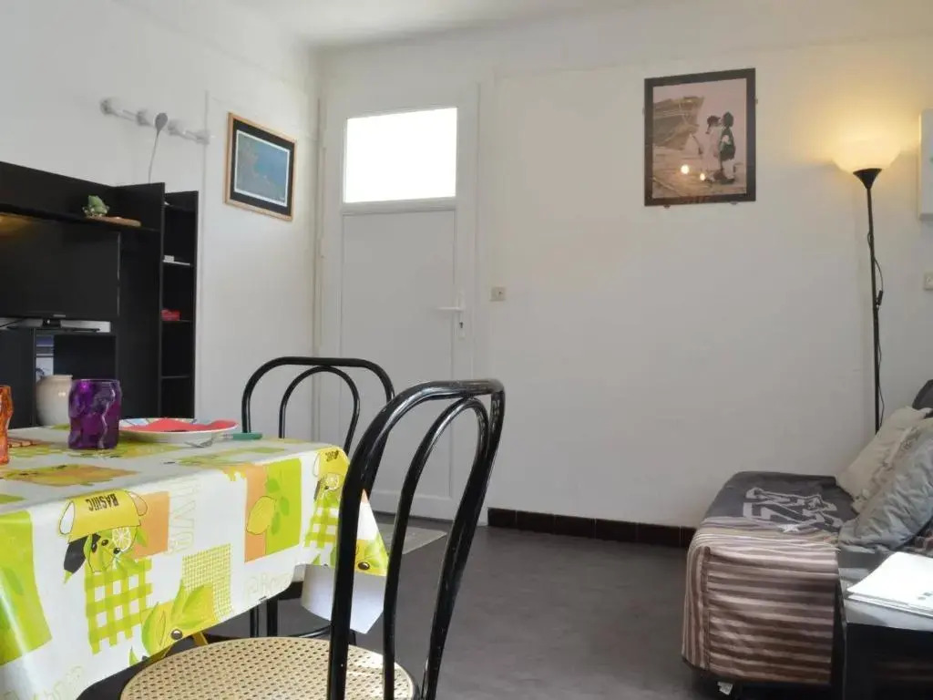 Appartement Banyuls-sur-Mer, 1 pièce, 2 personnes - FR-1-225C-25