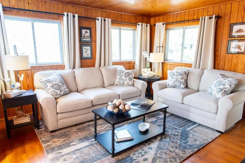 Little Smokys Retreat , 5 Bedroom , Only 10 min to Gatlinburg and Pigeon Forge!