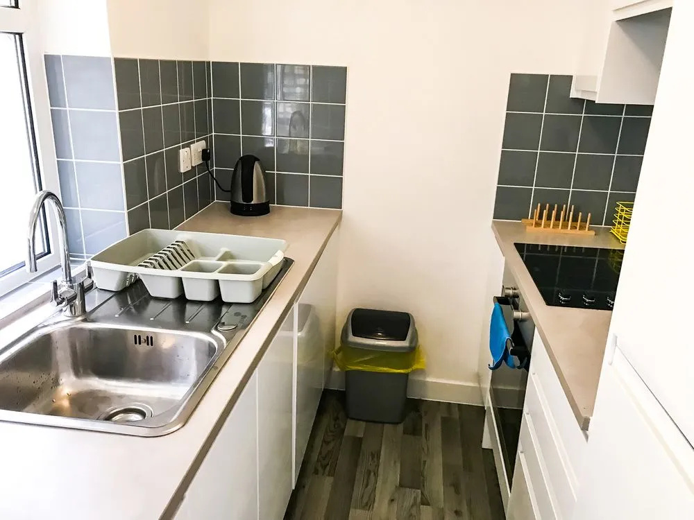 Entire 2 Bedroom Flat Next to Kings College
