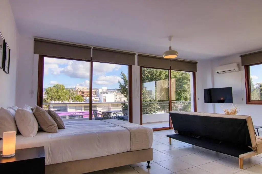 Phaedrus Living City Flat Palas 103