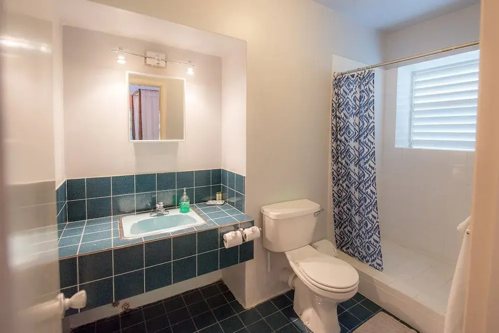 Colleton Guest House