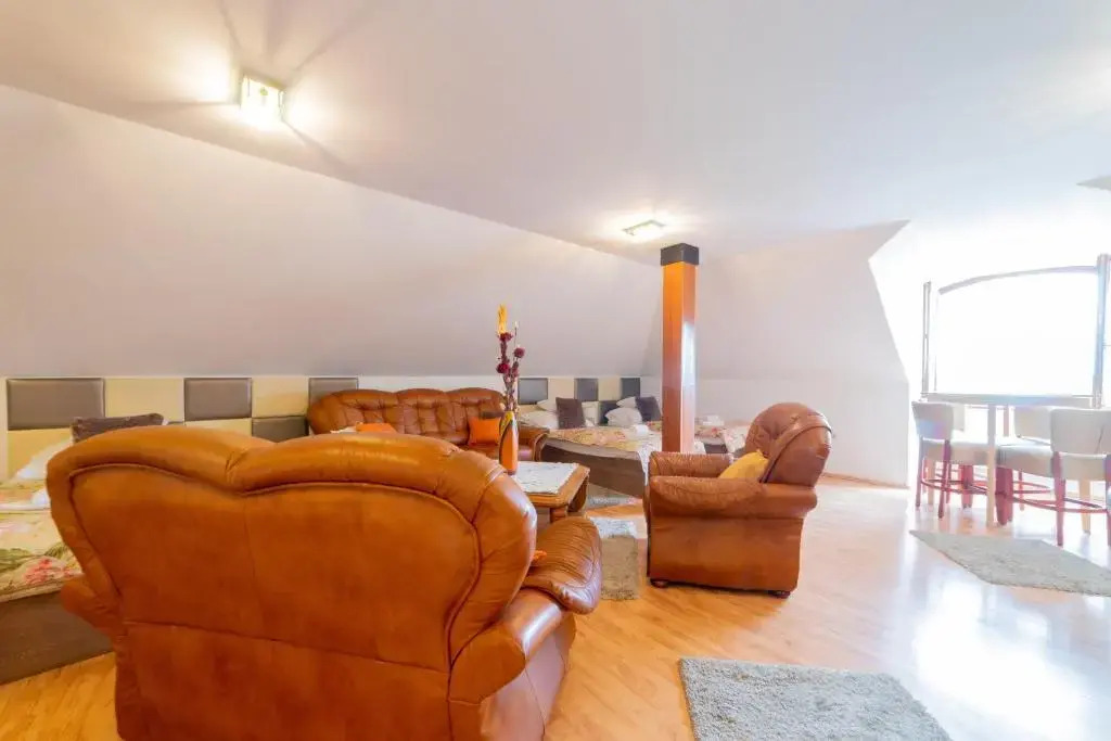 Le Rose Suites & Park Hotel