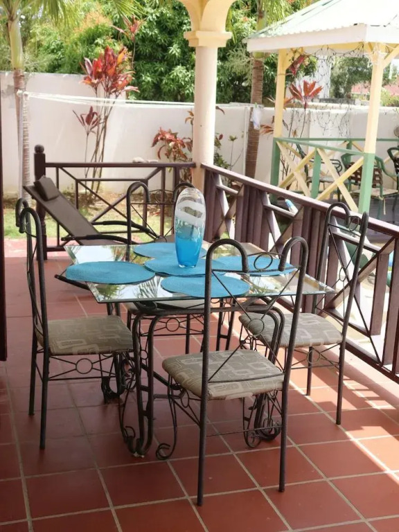 Ginger Lily 2-bed Suite at Sungold House Barbados