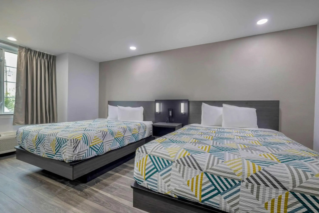 Motel 6-Fort Worth, TX - Burleson