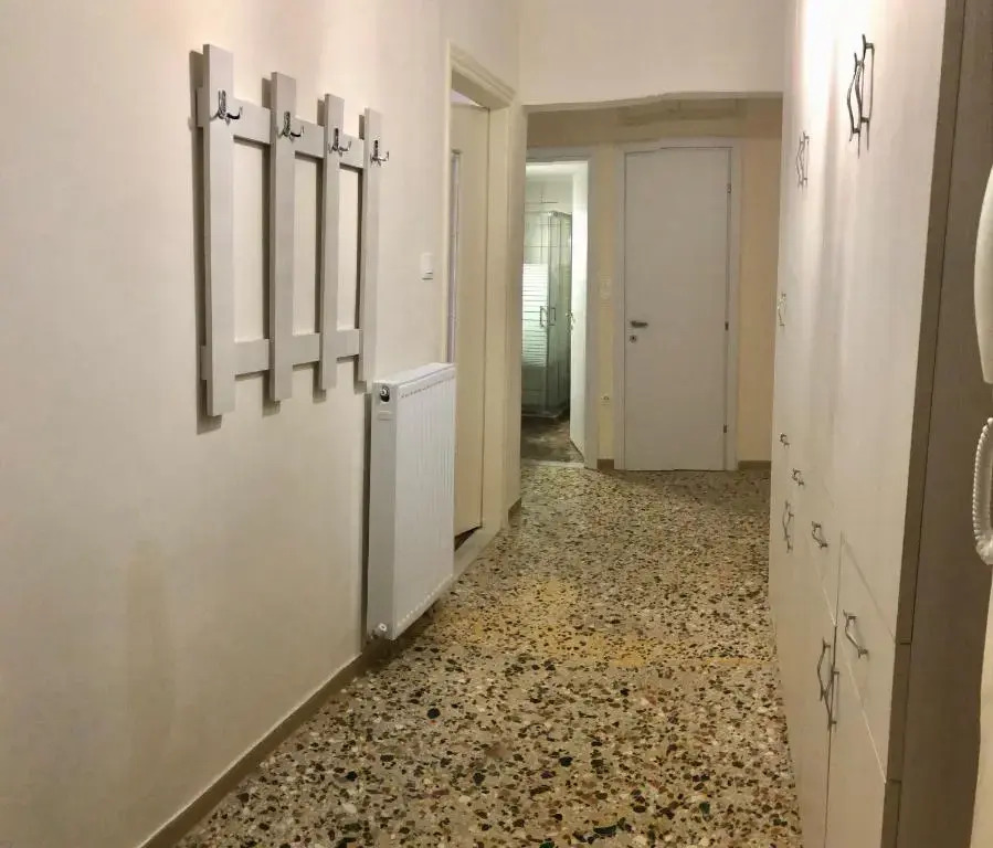 Downtown Hostel AXD