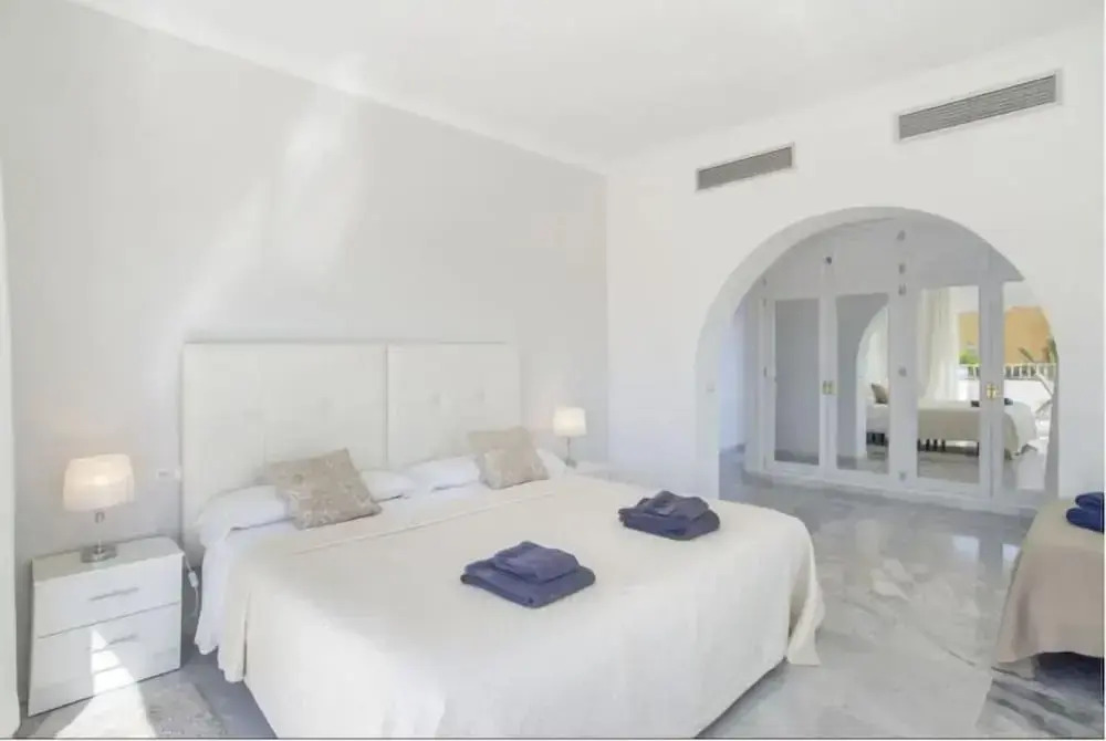 Elegant Villa Retreat