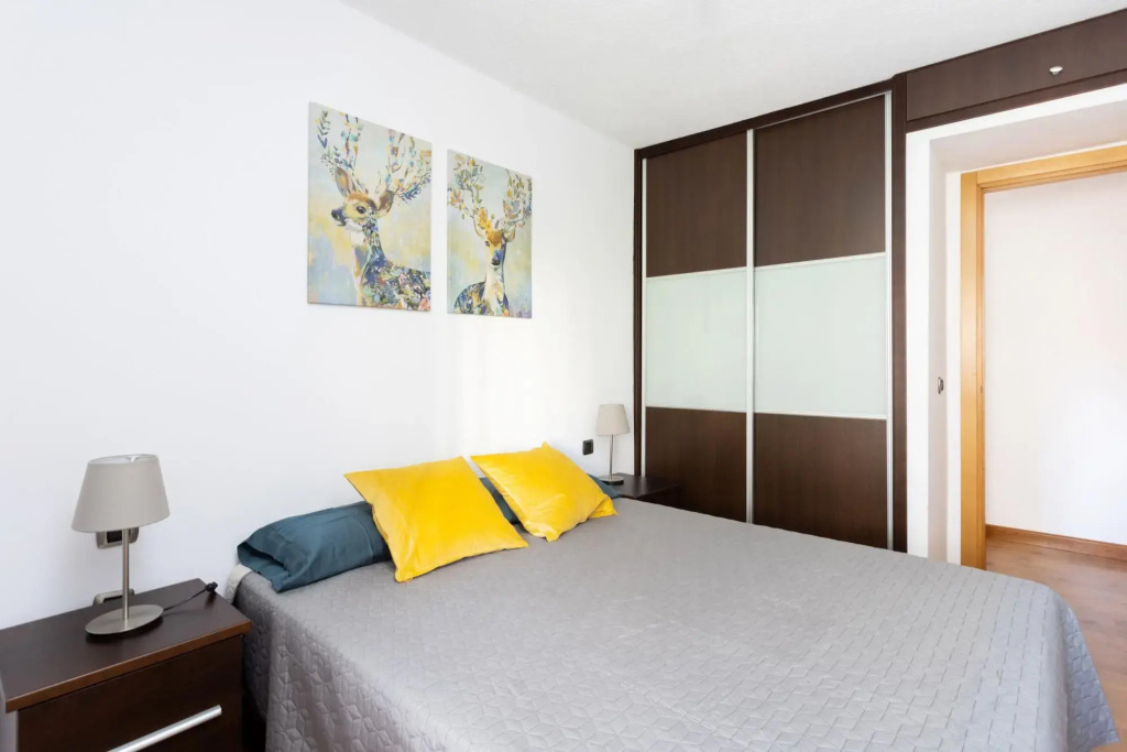 Home2Book Bright Center Apartment Santa Cruz