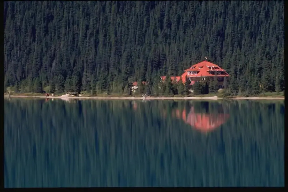 Simpson's Num-ti-jah Lodge