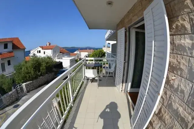 Apartments Franulović