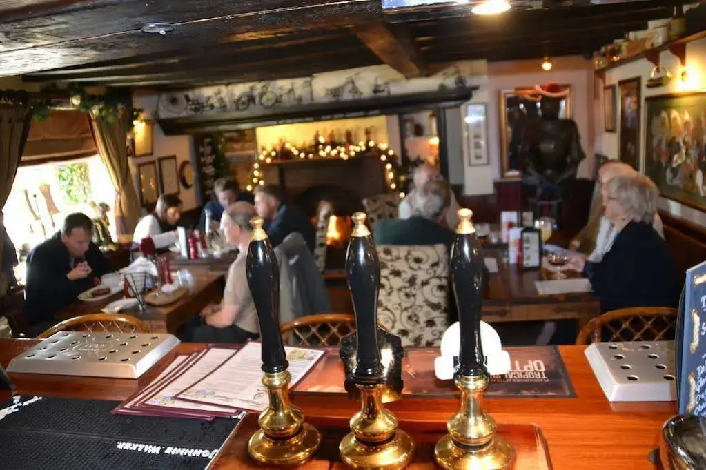 The Royal Arms Hotel Room Only