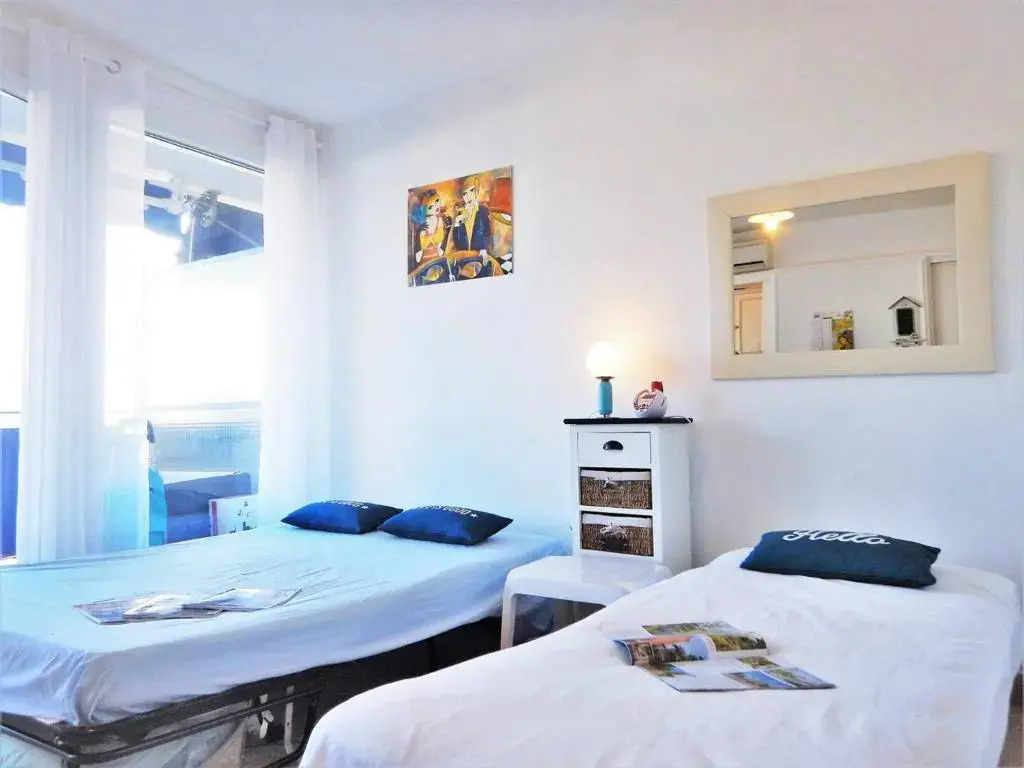 Appartement Le Lavandou, 1 pièce, 3 personnes - FR-1-251-346