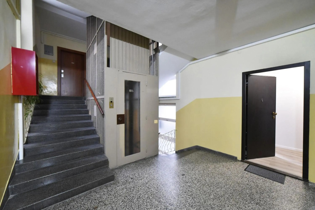 Block Apartment No2