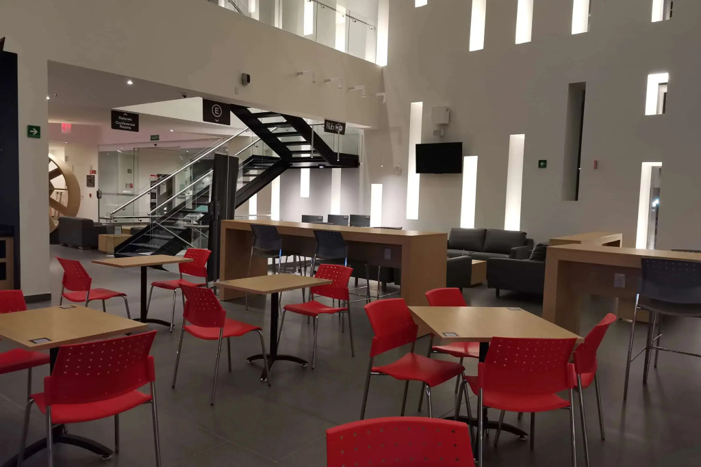 Ramada Encore by Wyndham Guadalajara Aeropuerto