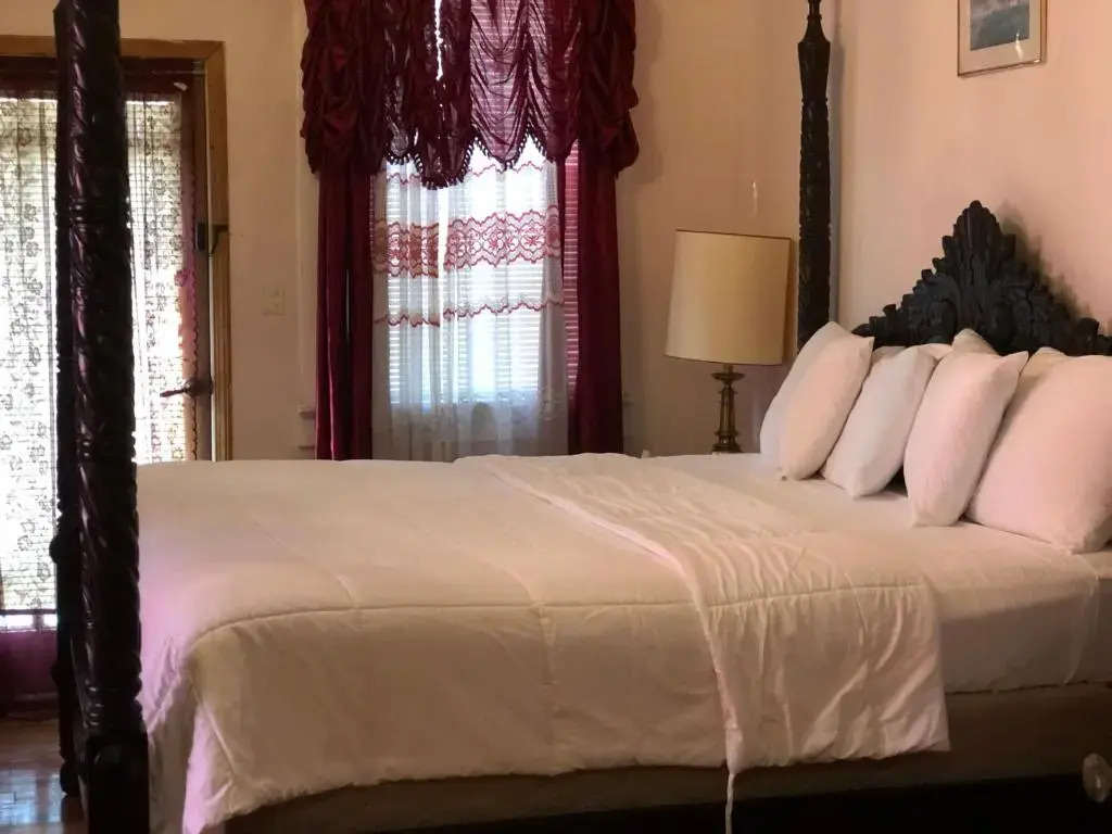 Oakview Bed and Breakfast
